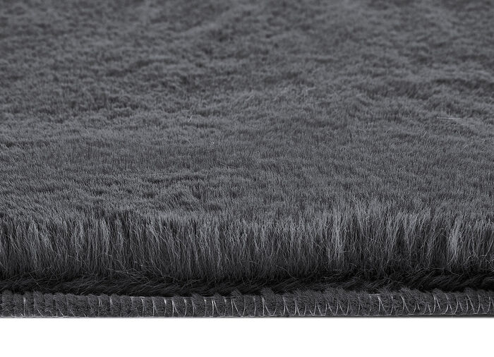 Brücken und Teppiche für ein Gefühl wie auf Wolken ANTHRAZIT