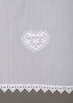 Kurzstore mit Häkelborten-Abschluss 