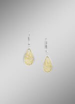 Tropfenförmige Ohrringe mit kunstvollem Bicolor-Design 