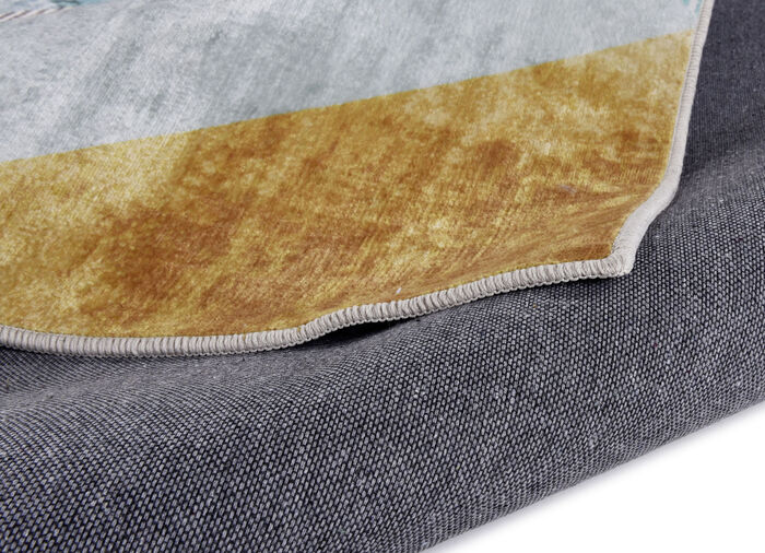 Luxuriöser Teppich aus der Gino Falcone Kollektion 