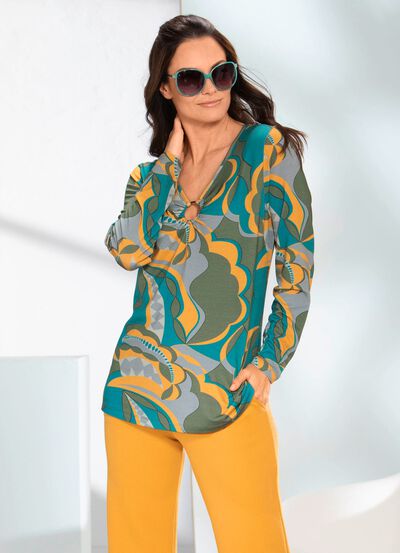 Shirt mit V-Ausschnitt mit Zierring 