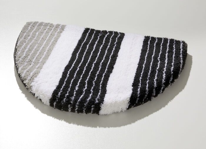 Badgarnitur in barfußweicher Qualität ANTHRAZIT