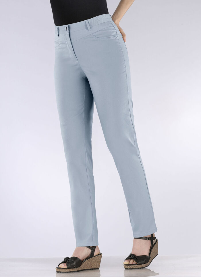 Hose in 4-Pocket-Form HELLBLAU
