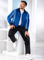 Freizeitanzug mit Zierpaspeln 