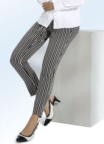 Hose in aparter Streifen-Dessinierung 