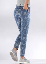 Jeans mit floraler Dessinierung 