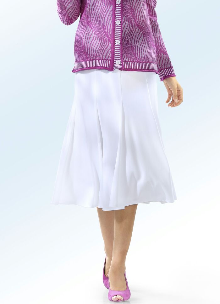 8-Bahnenrock mit glockig schwingendem Saum 