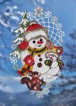 Fensterbild Schneem&auml;nner und Eichh&ouml;rnchen 