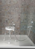 H&ouml;henverstellbarer Duschhocker 