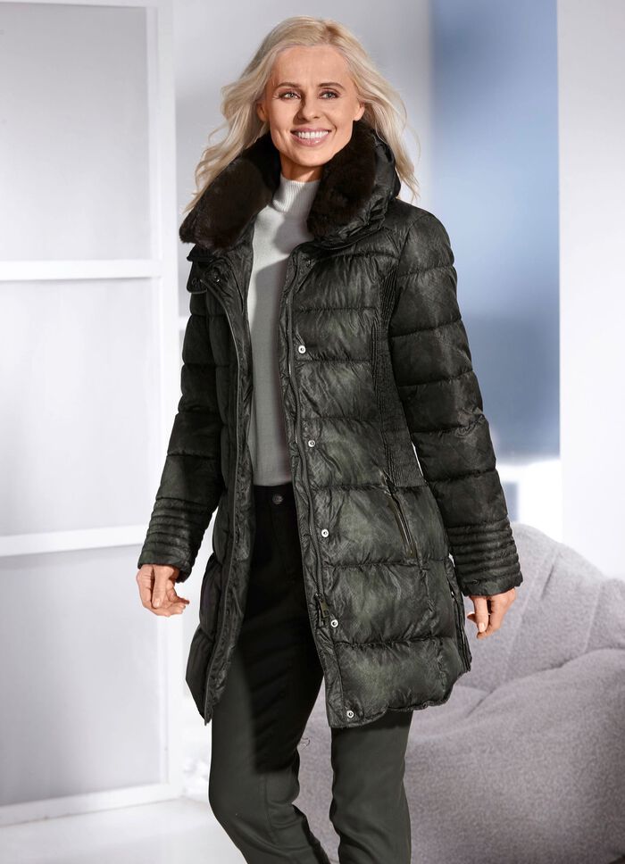 Jacke mit Reptildessin 