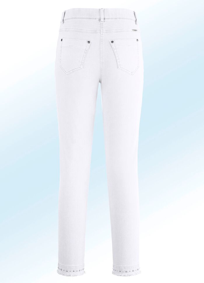 Magic-Jeans mit toller Nietenzier sowie angesagtem Fransensaum 