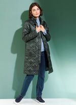 Steppmantel mit interessantem Zwiebelstepp 