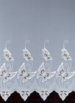 Langstore mit Plauener Stickerei WEISS