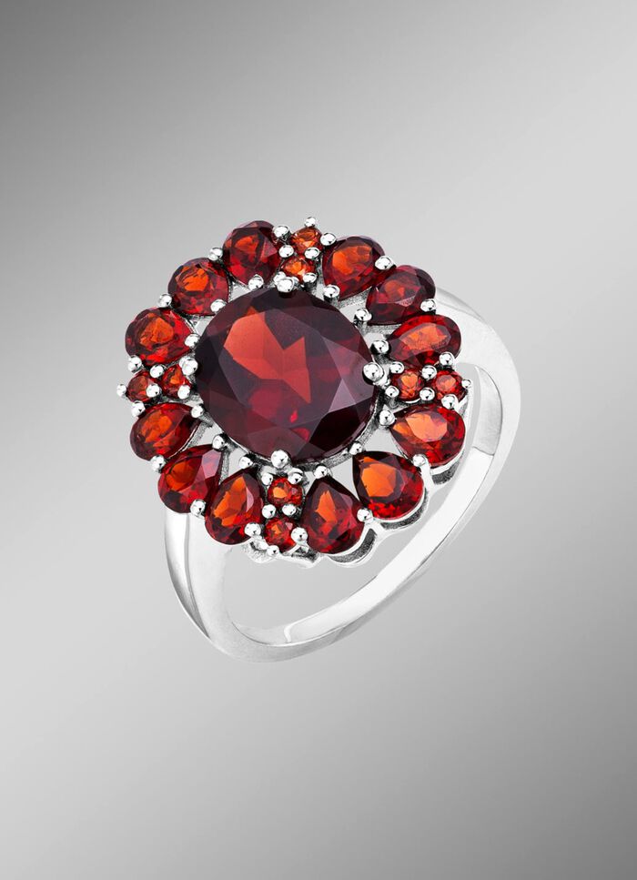 Eleganter Damenring mit Granat 