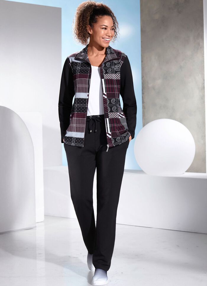 Freizeitanzug mit Seitentaschen 