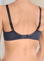 Felina B&uuml;gel-BH mit kontrastfarbener Stickerei 