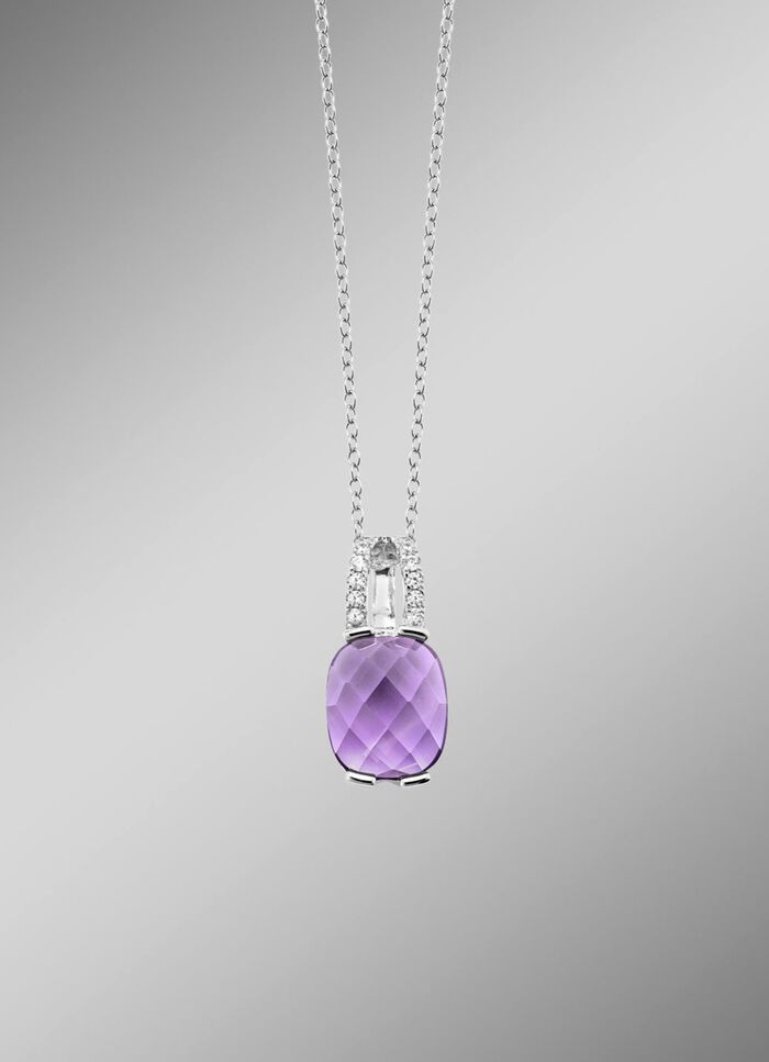 Zauberhafte Eleganz: Anh&auml;nger mit echt Amethyst und Ankerkette 