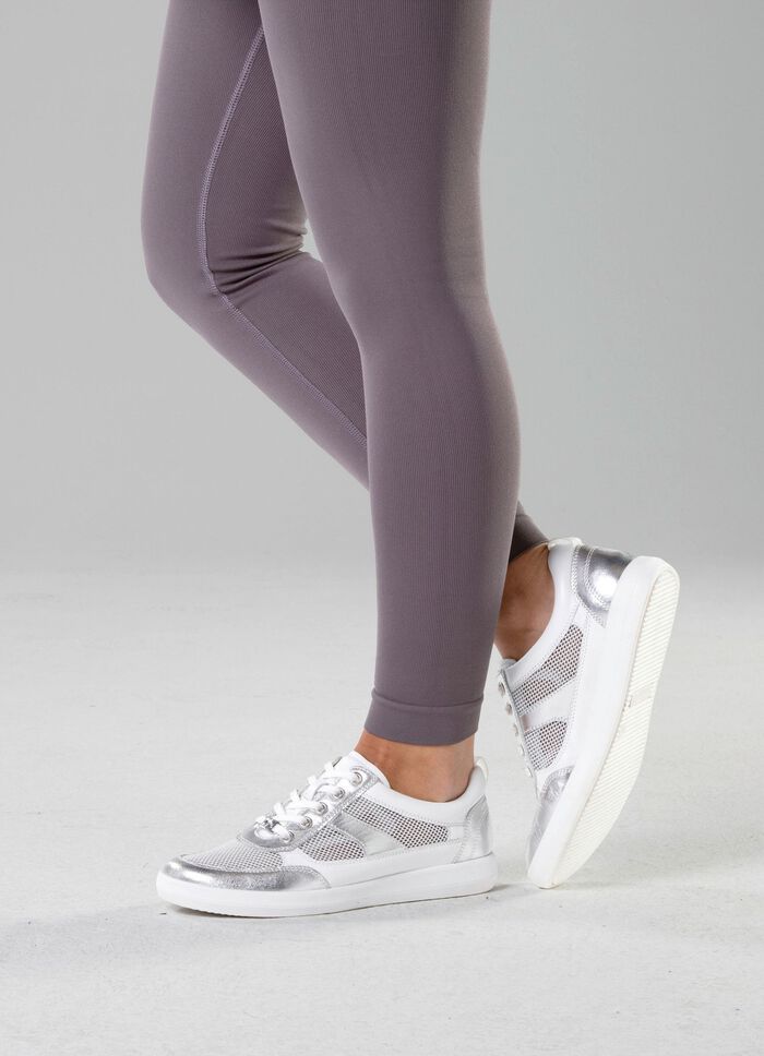 ELENA EDEN Sneaker aus Nappaleder und luftigem Textil in Netzoptik WEISS-SILBER