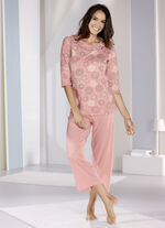 Schlafanzug mit 3/4-langen &Auml;rmeln und 7/8-langer Hose  