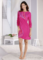 Zweierpack Nachthemden, kürzer geschnitten und mit langen Ärmeln  