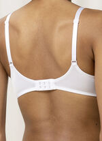 Triumph-Modern Finesse B&uuml;gel-BH mit Spacer-Cups WEISS