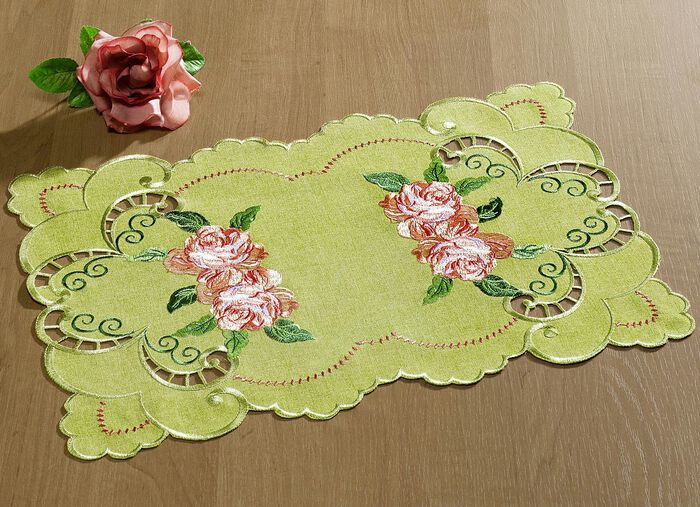 Aufwendig gearbeitete Accessoires 