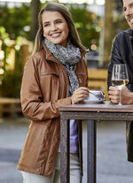 Lederjacke mit einer Innentasche 