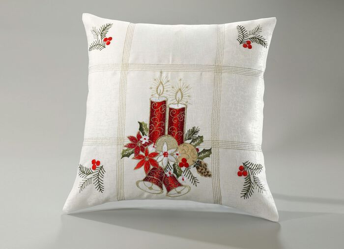 Festliche Tisch- und Raumdekoration mit Makrameeborte CREME-ROT