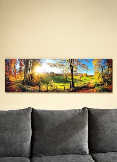 Hochwertige Kunstdruck &bdquo;Zauberhafte Landschaft im Herbst&ldquo; 