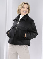 Kurzjacke aus feinem Boucl&eacute; 