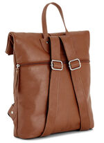 Laurina, Rucksack, Damen, mit zwei verstellbaren Umhängeriemen COGNAC