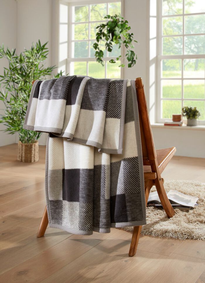 Strapazierf&auml;hig Schlafdecke "Cotton Home" GRAU KARIERT