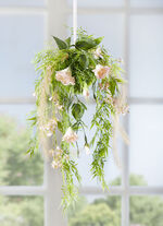 Lysianthus-Gesteck zum H&auml;ngen 