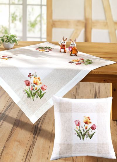 Filigran gearbeitete Tisch- und Raumdekoration 