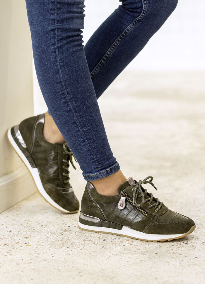 Schn&uuml;rschuh mit herausnehmbarem Fu&szlig;bett KHAKI