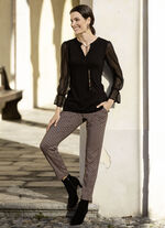 Hose in aktueller Minimaldessinierung 