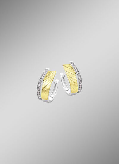 Klappcreolen in Bicolor mit synth. Zirkonia 