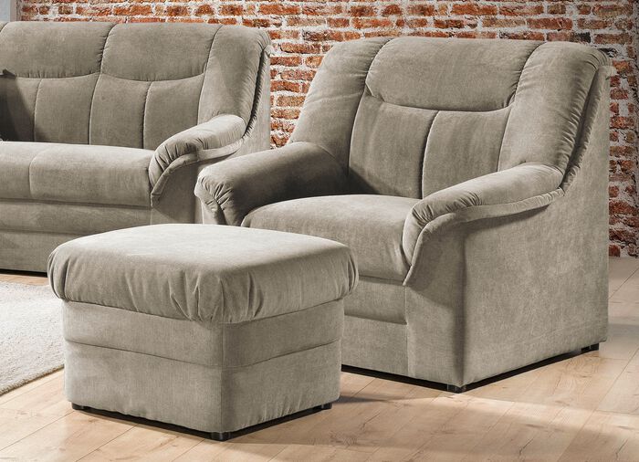 Frei im Raum aufstellbare Polsterm&ouml;bel 