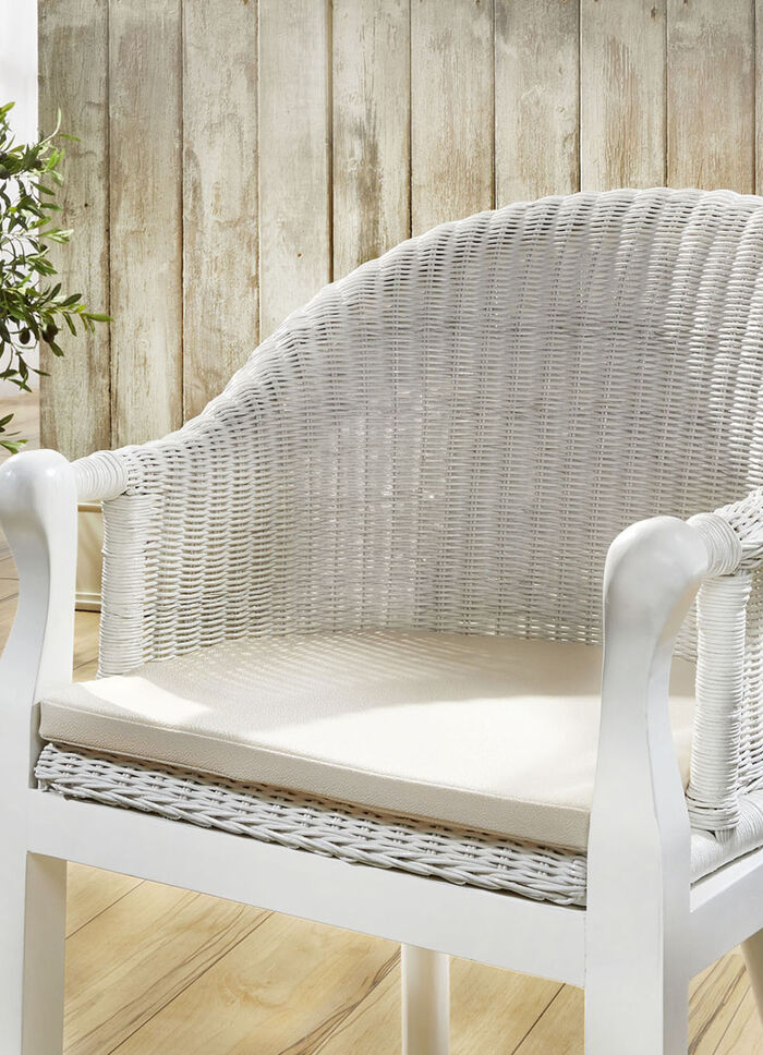 Bequemes Sitzkissen mit 3 cm starkem Schaumstoffkern 