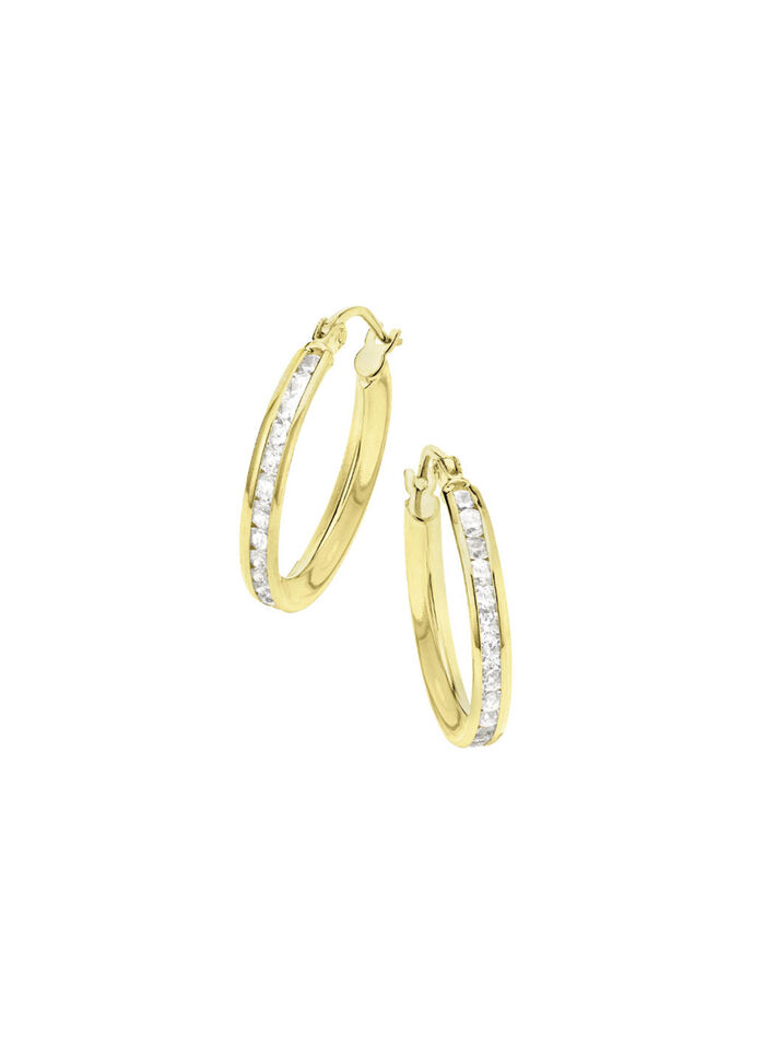 Funkelnde Eleganz: Creolen mit synth. Zirkonia 