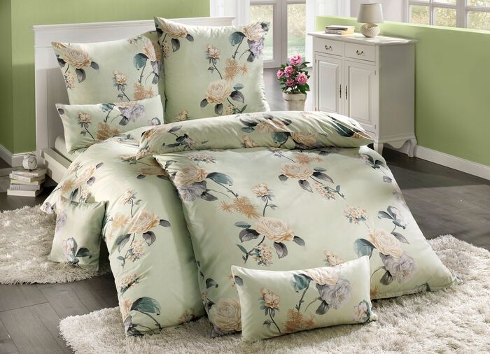 Microfaser Bettw&auml;sche-Garnitur mit Rei&szlig;verschluss LIND