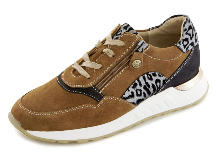 Schnürschuh mit Raubtier-Prägung COGNAC