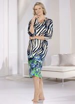 Wadenlanges Laurina Nachthemd mit tollem Bordürendruck 