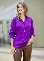 Tunika mit aparter Ausschnittl&ouml;sung 