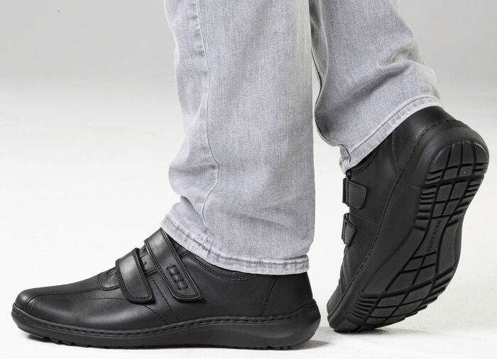 Waldl&auml;ufer, bequeme Herrn-Slipper, Weite H, mit herausnehmbarem Fu&szlig;bett SCHWARZ