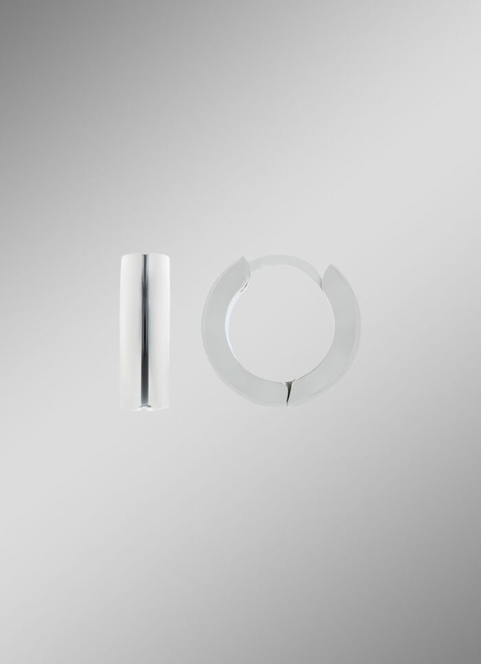 Kraftvolle und markante Klappcreolen 