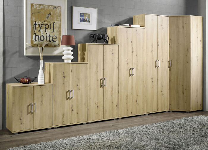 Kombifreundliches Kommoden- und Schränkeprogramm ARTISAN EICHE