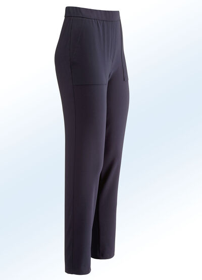 Sportive Hose in aktueller Knöchellänge 