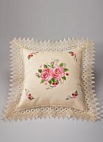 Raumdekoration mit entz&uuml;ckendem floralem Motiv ECRU