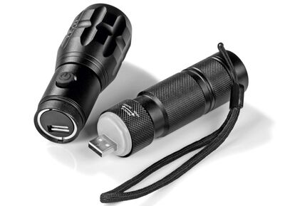 Akkubetriebene Taschenlampe 